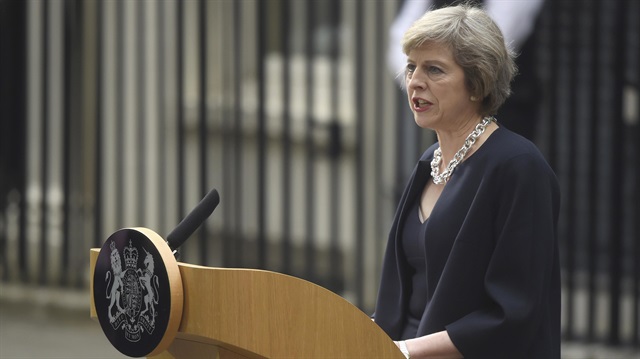 İngiltere'nin yeni başbakanı May'den ilk mesaj