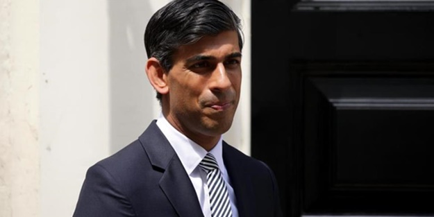 İngiltere'ye başbakan dayanmıyor! Adaylığını resmen duyurdu