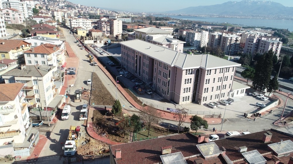 Inkılap Caddesi’ne alternatif yol 