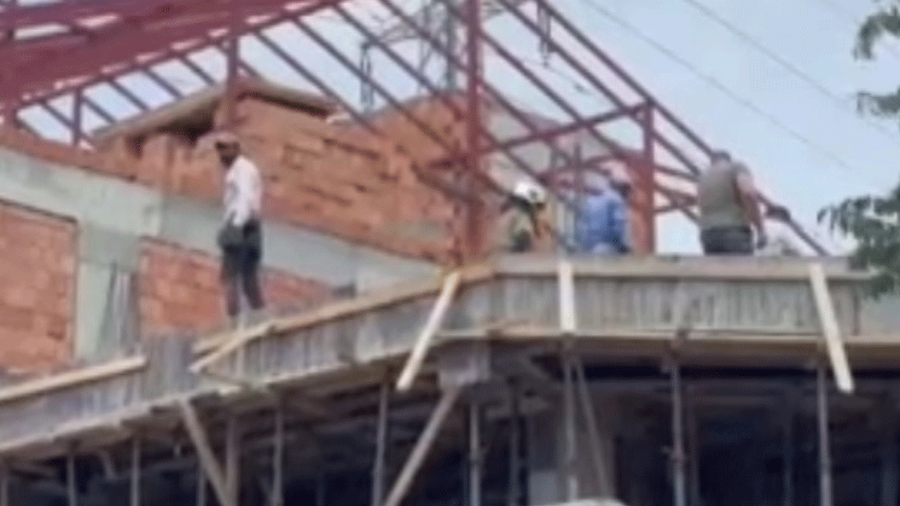 İnşaat duvarı işçinin üzerin devrildi!