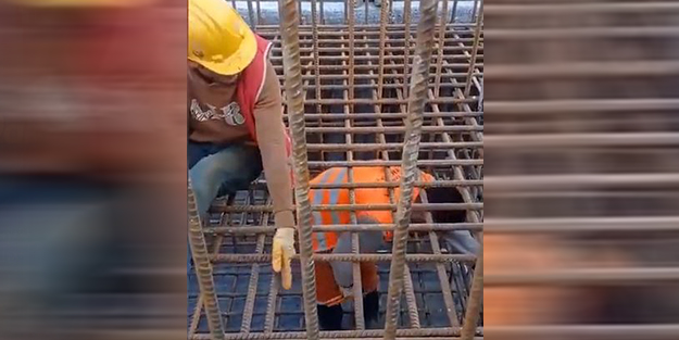 İnşaat işçilerinin gülümseten anları viral oldu! Ustayı demirlerin arasında unuttular