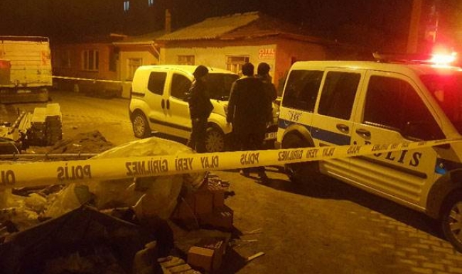 İnşaatta erkek cesedi bulundu