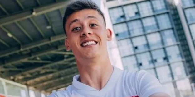 İnşallah bol bol izletirsin bize bu gol sevincini Altın çocuğumuz! Milliler Euro 2024'e kilitlendi...