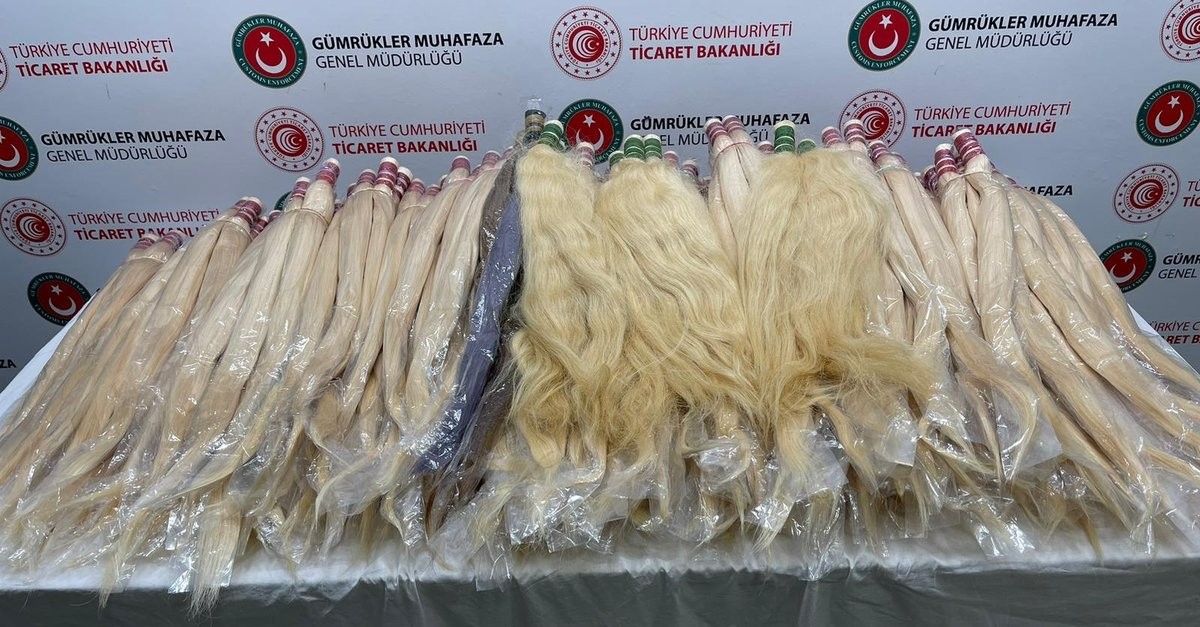 İnsan saçı kaçakçılarına gümrük muhafaza engeli! İki ayrı operasyonda 53 kilogram ele geçirildi!