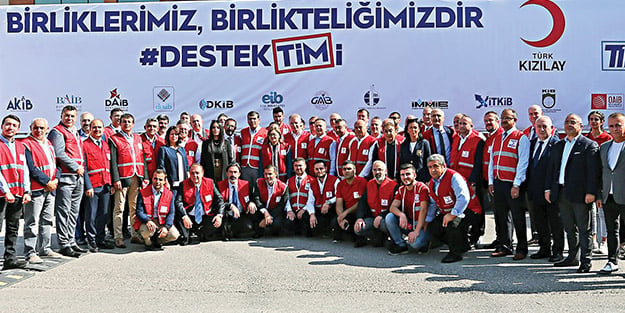 İnsani yardımda birbirleriyle yarıştılar