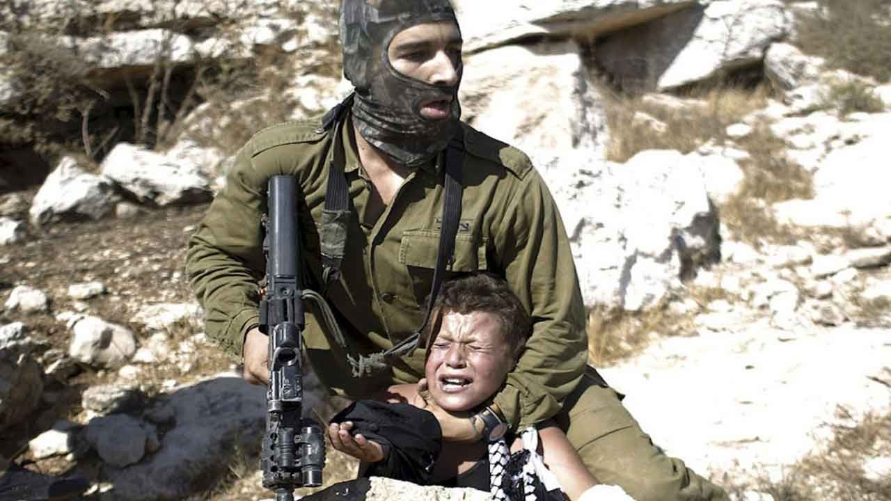 İnsanlık düşmanı İsrail! Filistinli esir sayısı 10 bine yaklaştı