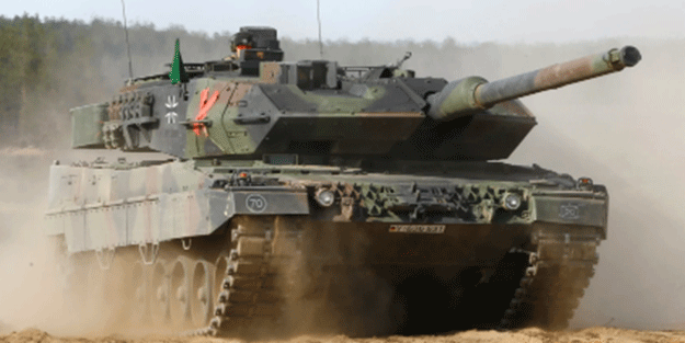 İnsansız savaş tankı kamuoyuna ilk kez gösterildi! Bu resmen devrim