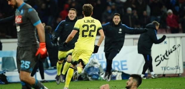 Inter Napoli'yi saf dışı bıraktı