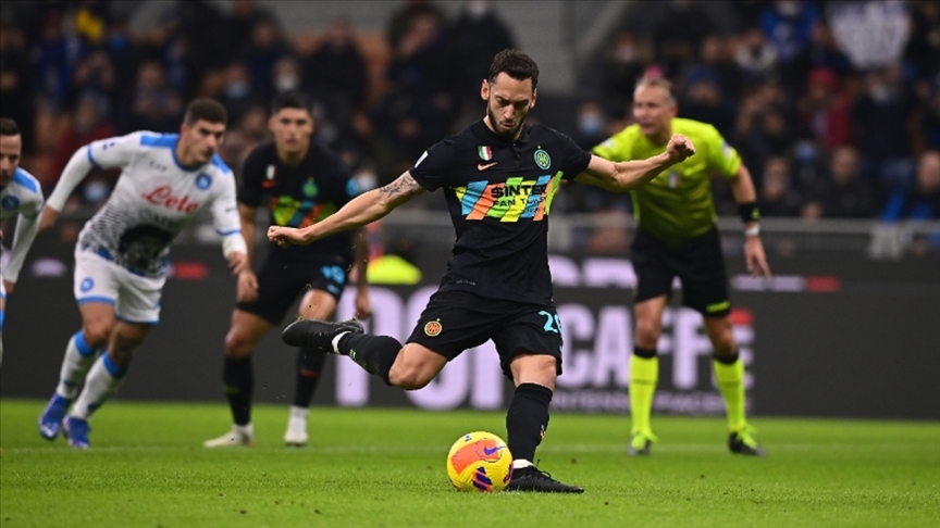 Inter Teknik Direktörü Inzaghi, Hakan Çalhanoğlu'nun performansını övdü