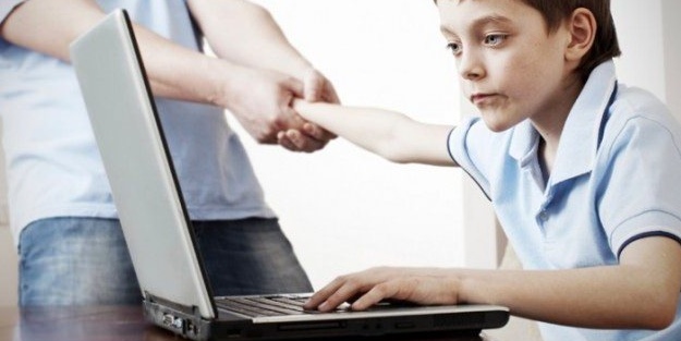 İnternet bağımlılığına dikkat!