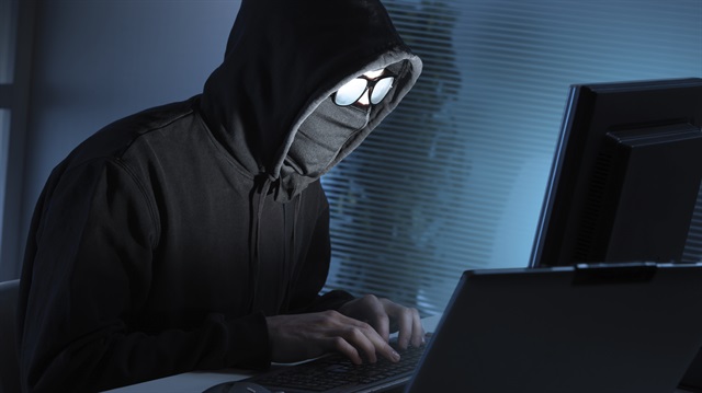 İnternette tatil fotoğrafı paylaşmayın!