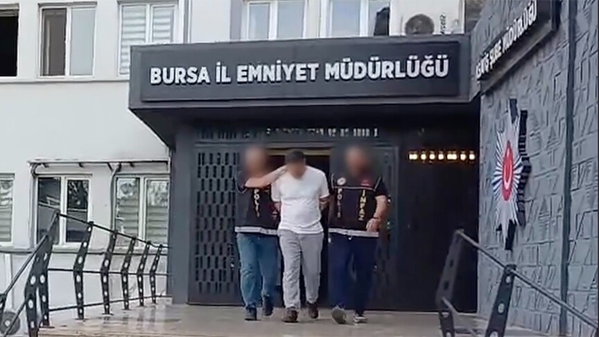 Interpol tarafından 13 yıldır kırmızı bültenle aranıyordu! Bursa'da yakalandı