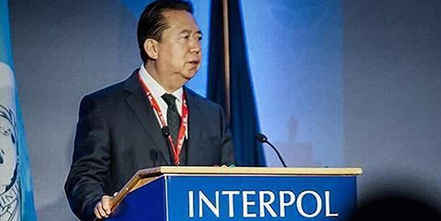 Interpol'ün eski Çinli başkanı Mıng'a rüşvetten 13,5 yıl hapis cezası