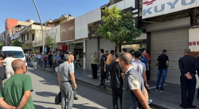 İntihar etmek isterken yanlışlıkla yanındakini vurdu