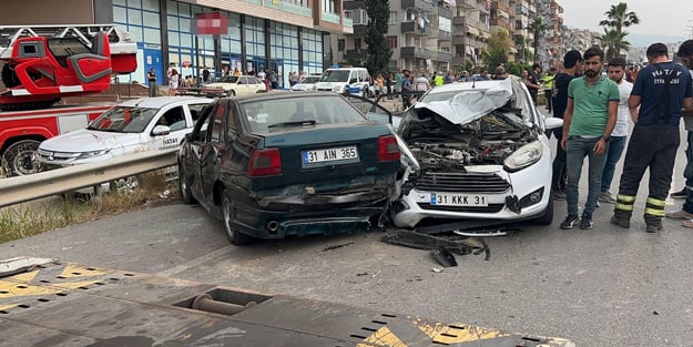 İntihar girişimini izlerken zincirleme kaza yaptılar!