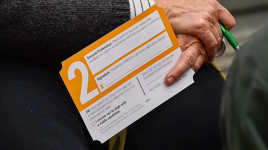 Iowa'daki ön seçimlerin sonuçları 'raporlamadaki tutarsızlık' nedeniyle ertelendi