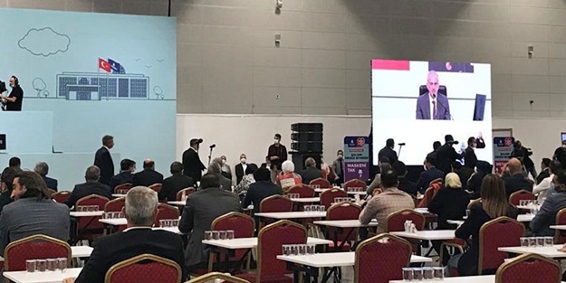 İP grubu, İBB Meclisi’ni terk etti