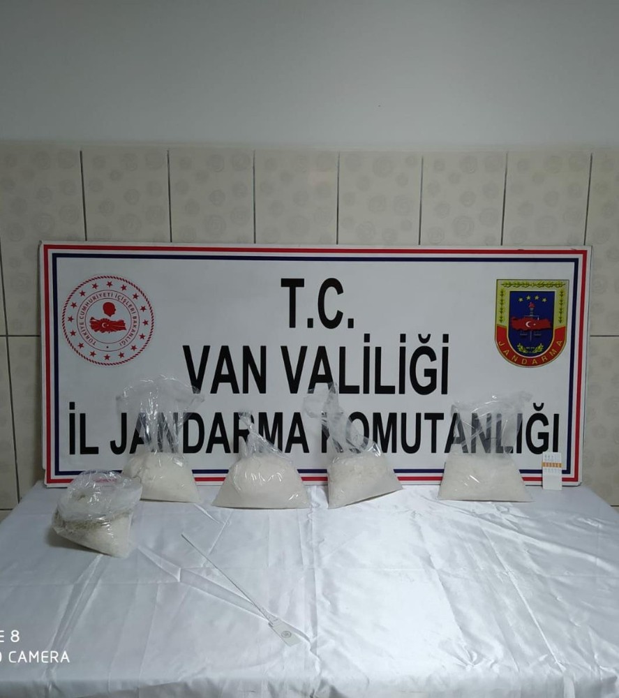 İpekyolu’nda 5 kilo metamfetamin ele geçirildi 