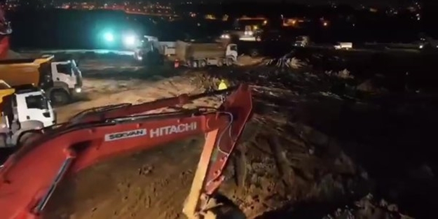 İP’li Turhan Çömez yine rezil kepaze! Temelsizlerin "temel yalanı" elinde patladı