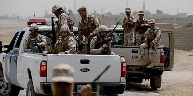 Irak askerleri diye IŞİD'e silah verdiler