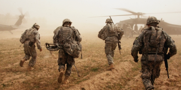 Irak savaşının mimarı kanserden öldü