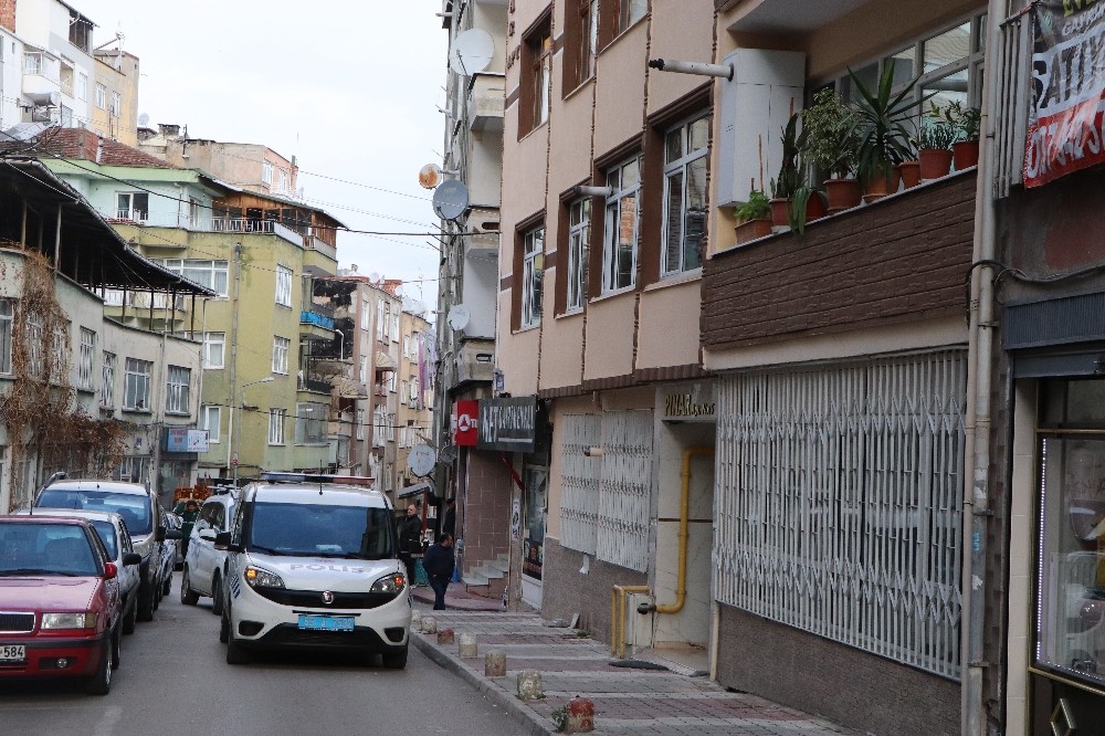Irak uyruklu kadın ölü bulundu 