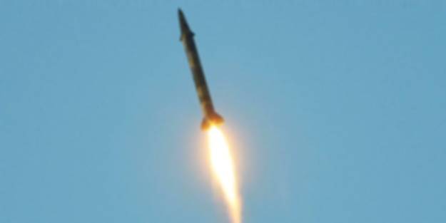 Irak'ta Ayn el-Esed Üssü, 5 füze ile hedef alındı