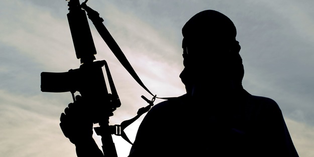 Irak'ta DAEŞ'e darbe! Öldürüldü