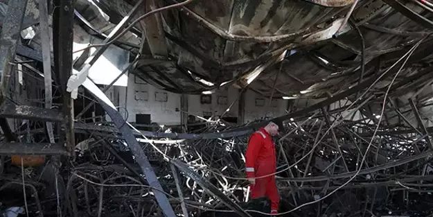 İrak'ta gelin damat cehennemi yaşadı! Havai fişek yaktı: 115 kişinin öldüğü düğünde o yer alev alev yandı!