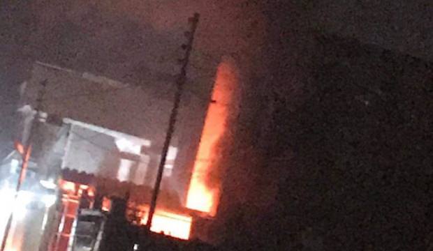 Irak'ta protestolar sürüyor! Korgeneralin evini kundakladılar