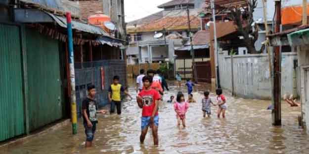 Irak'ta sel felaketi! Onlarca ev sular altında