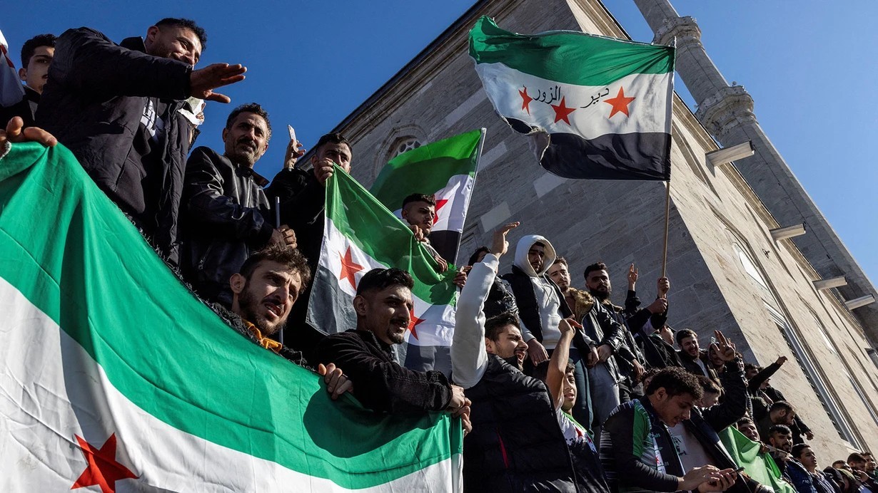 Irak’tan Suriye’ye 250 bin tonluk yardım