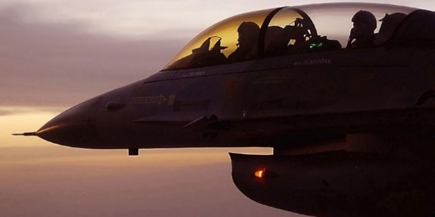 İran 130 savaş uçağını Irak'a iade etti