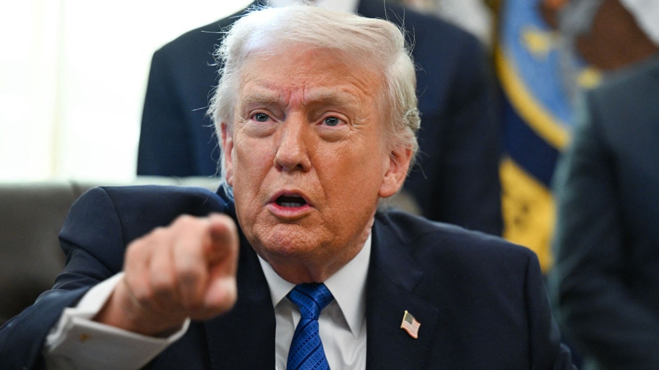İran boyun eğmeyince Trump strateji değiştirdi: ‘Görüşmeleri durdurun yaptırımla boğun’ emri