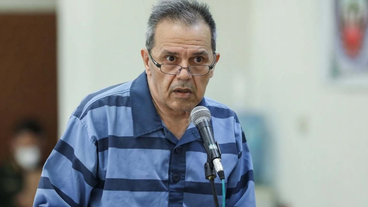 İran, Cemşid'i idam etti!