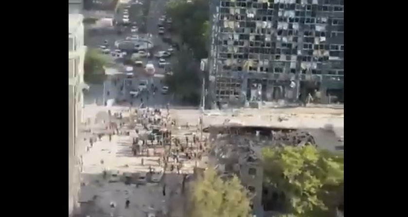 İran, İsrail borsasını vurdu! Ramat Gan alev alev İlk görüntüler geldi...