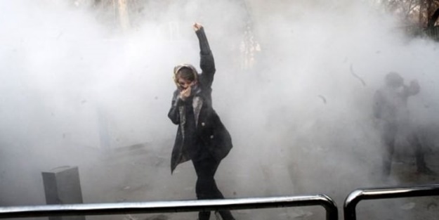 Ordudan İran'daki protestoculara: Eğer devam ederse...