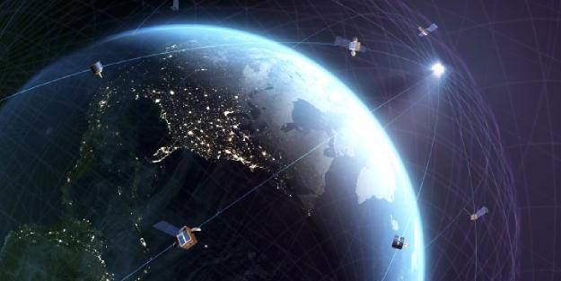 İran Noor-2 uydusunu fırlattı