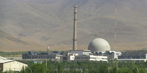 İran, Rusya'ya tam 38 ton nükleer sıvı gönderdi