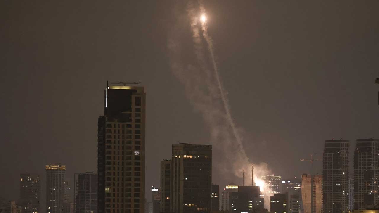 İran saldırısı panik yaşattı! Sirenler 3 kez çaldı