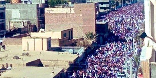 İran, Sünni halkı yine katletti!