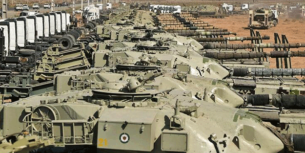 İran, Türkiye ve Azerbaycan'a mesaj gönderirken tatbikattan şoke eden iki kare daha geldi