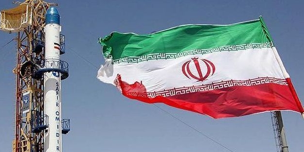 İran uzaya uydu fırlattı