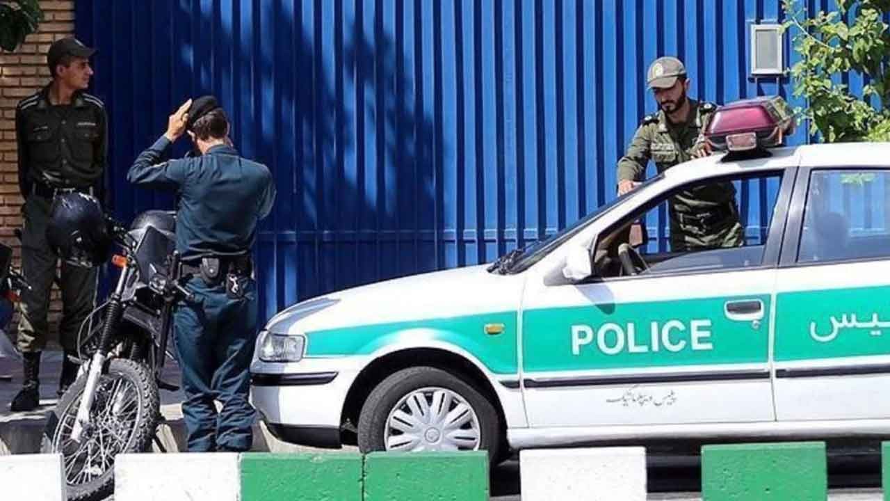 İran vatan hainlerini yakaladı