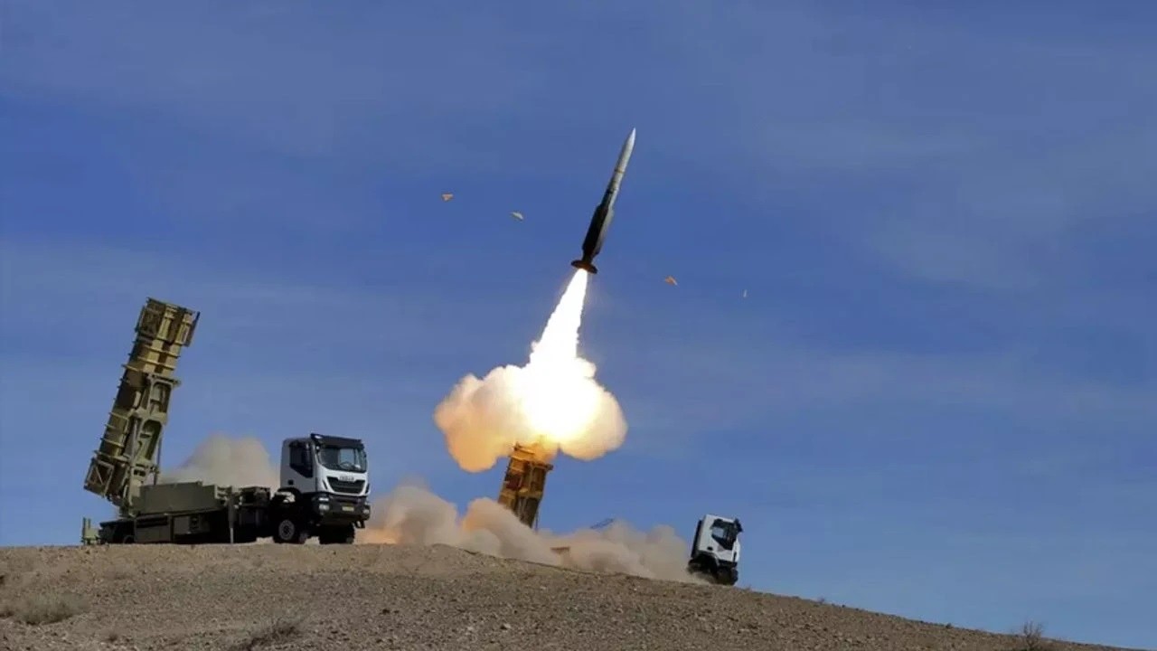 İran ve Rusya’dan gizli füze hamlesi: 500 milyon avroluk savunma kalkanı!