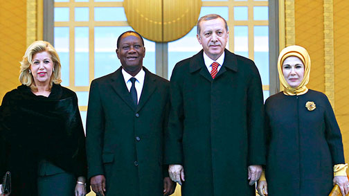 İran ve terörist gruplar Yemen’i terketmelidir!