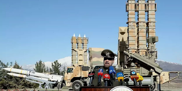 İran yeni hava savunma sistemlerini tanıttı