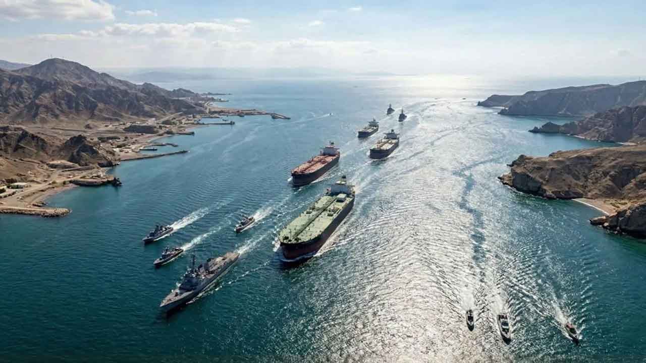 İran yol haritasını verdi! Hürmüz Boğazı'nda yeni dönem