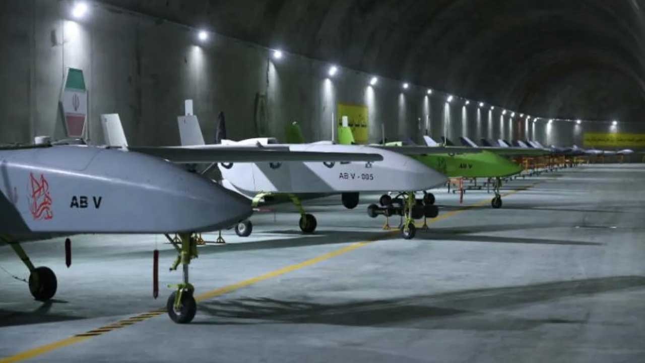 İran'a ait İHA Suriye'nin güneyine düştü