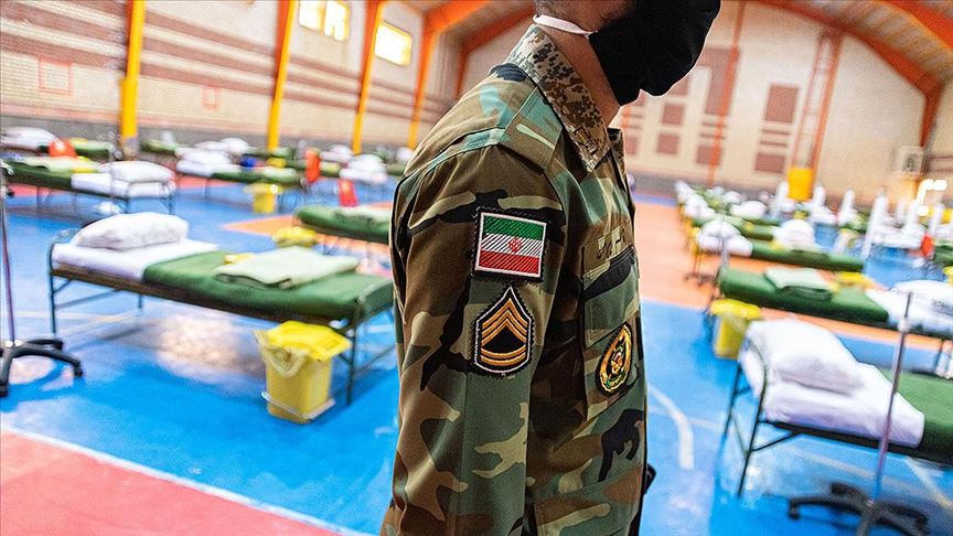 İran'da 24 saatte 136 kişi yeni tip koronavirüs nedeniyle yaşamını yitirdi